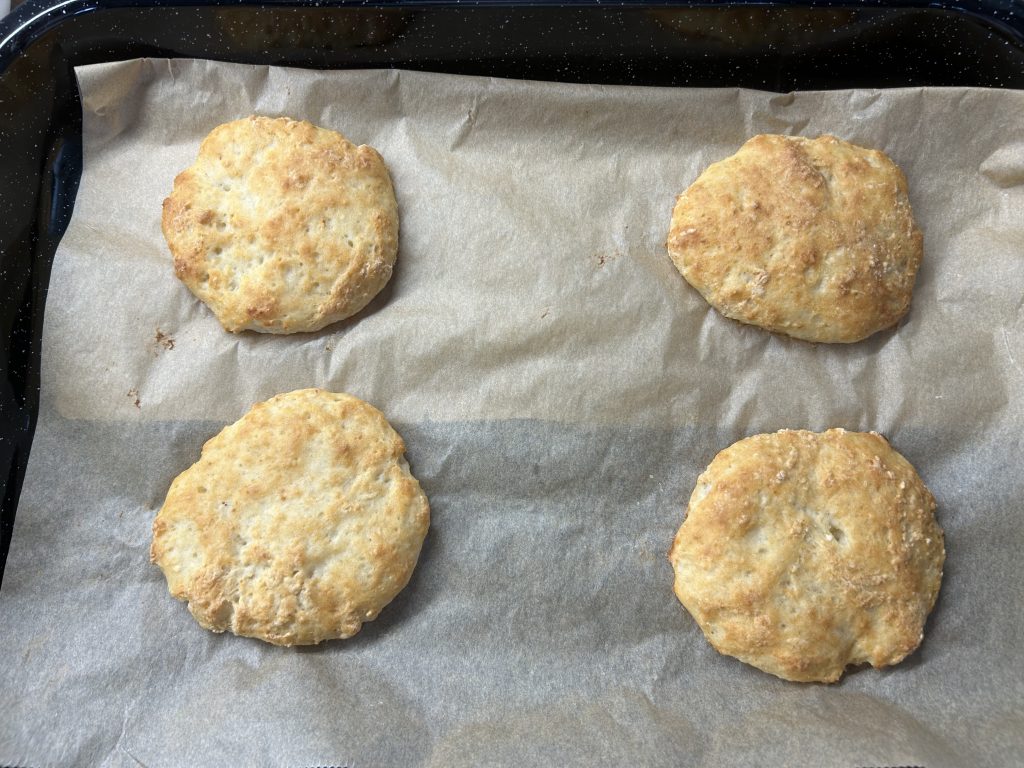 Langoše z řeckého jogurtu pečené v troubě - recept, který musíte vyzkoušet!