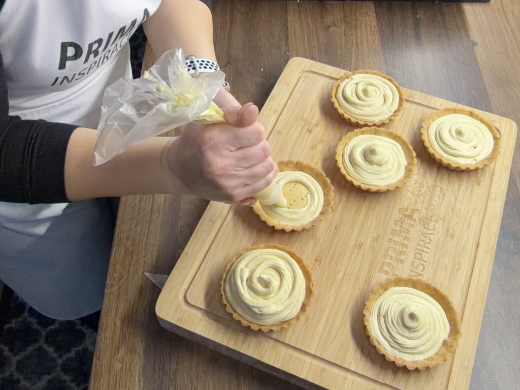 Pistáciové tartaletky – křehký dezert s jemným krémem