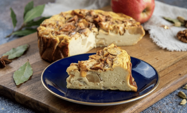 Jogurtový koláč s jablky: neuvěřitelně vláčný a jednoduchý dezert