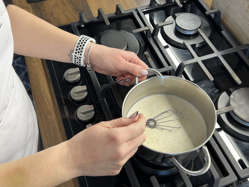 Domácí vanilkový krém s tvarohem á la termix