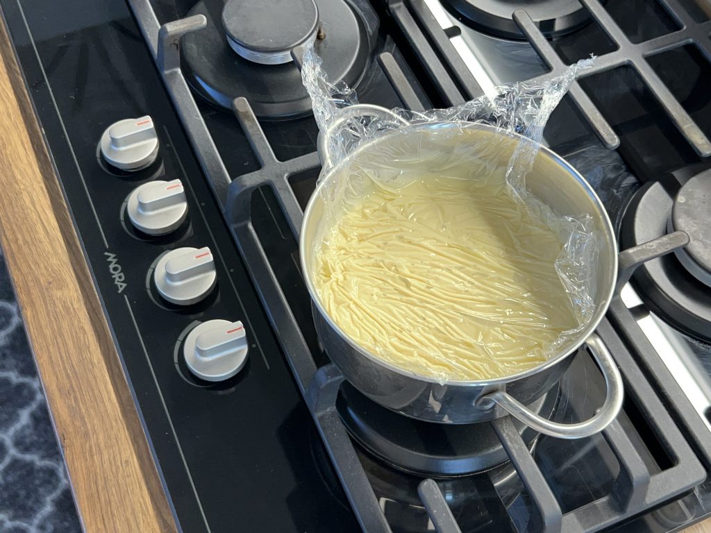 Domácí vanilkový krém s tvarohem á la termix