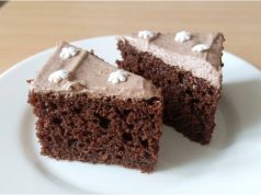 Nadýchaná kefírová buchta s medem a čokoládovo-smetanovým krémem