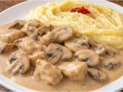 Kuřecí směs se žampiony a smetanou: Jemná omáčka, kterou si děti vyprosí znovu