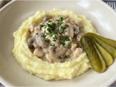 Kuřecí prsa se žampiony na smetaně – rychlá večeře, která zachrání každý den