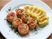 Kuřecí šneky na špejli se šunkou a slaninou – efektní oběd, který si rodina zamiluje