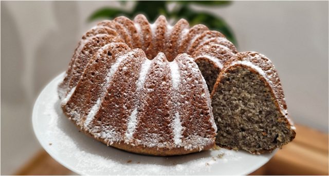 Vláčná maková buchta z podmáslí – rychlý recept, který nikdy není suchý