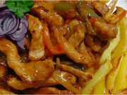 Pikantní vepřové nudličky se zeleninou a domácí majonézou: Hospodská klasika v top kvalitě