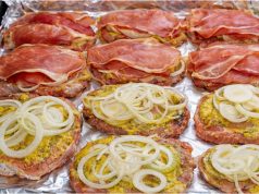 Líná obložená krkovička na plechu Líná vepřová krkovička na hořčici a pivu – šťavnatý plechový oběd bez práce