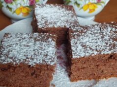 Andělský perník na plech: Hrnkový recept, který zvládne i úplný začátečník