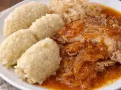 Jihočeské bosáky: tradiční bramborové knedlíky z vařených i syrových brambor