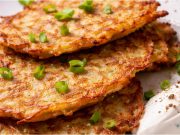 Cibulové placky se šunkou a sýrem: Desetiminutová večeře, která chutná mnohem lépe, než vypadá