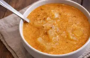 Couračka nandaná na talíři.