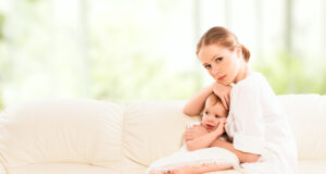 Dceru jsem izolovala a snažím se ji chránit před okolním světem, má určitě na víc