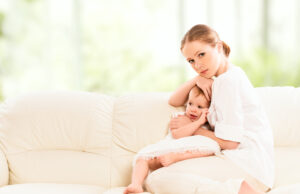 Dceru jsem izolovala a snažím se ji chránit před okolním světem, má určitě na víc