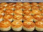 Křupavé bramboráčky se šunkou a sýrem: rychlá domácí večeře z vařených brambor