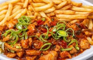 Pikantní kuřecí minutka se zeleninou: Rychlá večeře hotová za pár minut