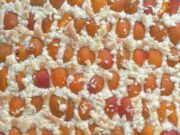 Domácí meruňkový koláč s drobenkou: Nadýchaná klasika, která provoní dům Rychlý meruňkový koláč s máslovou drobenkou