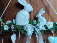 Zapomeňte na klasický věnec: Tento jarní závěs z větve a mechu ovládne vaše dveře