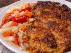 Staročeský camprat z trouby: obří bramborák pečený na sádle, který je dokonale křupavý