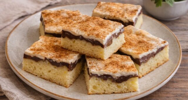 Peřinková buchta s čokoládovým pudinkem: vláčný dezert „prošívaná deka“