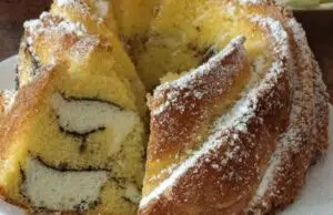 Tříbarevná bábovka: Elegantní moučník ze dvou těst, který nadchne každou návštěvu