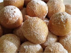 Rychlé tvarohové bobky bez kynutí: nadýchaná sladká dobrota hotová za 15 minut