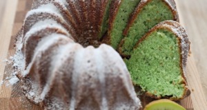 Vláčná bábovka z kiwi: Vyzkoušejte recept na mechově jemné těsto s netradičním ovocem