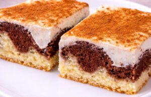 Vynikající buchta s pudinkem, zakysanou smetanou a skořicí: Neodolatelný krémový zážitek