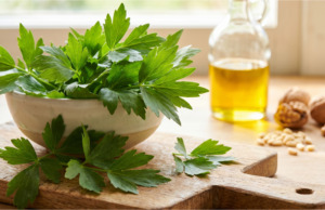 Libečkové pesto: Zelený zázrak do těstovin, pomazánek, dresinků i marinád