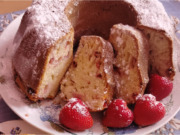Vláčná hrníčková bábovka s jahodami: Rychlý recept, který se vždy povede