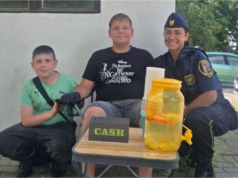 Městská policie vyjela k dětskému prodejci limonády. „Zásah“ skončil nečekaně krásně