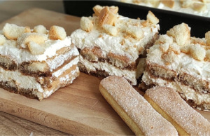 Lehoučký nepečený kávový zákusek ve stylu tiramisu: Hotový za 15 minut z pouhých 5 surovin
