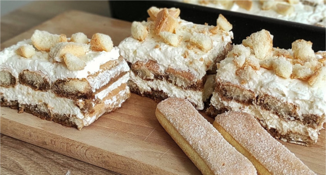 lehoucky-nepeceny-kavovy-zakusek-ve-stylu-tiramisu-hotovy-za-15-minut-z-pouhych--363