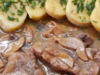 Vepřová kýta na houbách s bramborovým knedlíkem