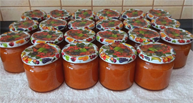 merunkovy-dzem-jako-od-babicky-sladky-letni-poklad-do-sklenicek-ktery-voni-po-zr-307