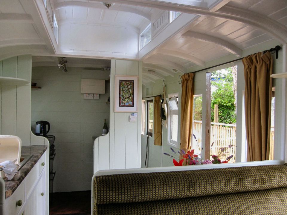 Tři železniční vagony z viktoriánské éry zrekonstruované na rekreační apartmány